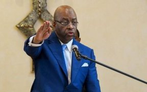 Le gouvernement gabonais remanié a prêté serment devant le président de la transition