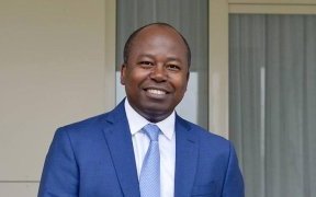 Alain-Claude Bilie By Nzé futur candidat à la prochaine élection présidentielle au Gabon ?