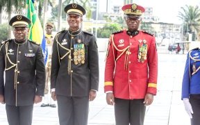 Port de galons : Le président de la transition réaffirme les valeurs cardinales au sein des forces de défense
