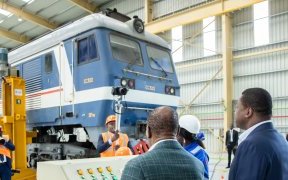 Ali Bongo inaugure 4 ateliers de maintenance du matériel ferroviaire d’Owendo Mineral Port