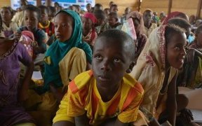 Avec plus de 13.000 attaques contre des écoles enregistrées en 5 ans, l’ONU appelle à protéger l’éducation