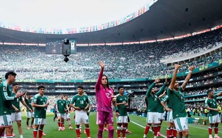 Mondial 2026 : Le Mexique réussit son entrée en compétition face à l’Afrique du Sud réduite à 9