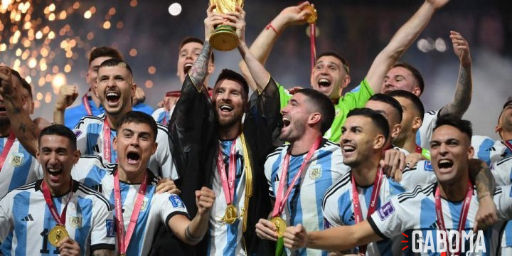 Mondial 2022 : L’Argentine de Messi bat une France à deux visages et remporte la finale