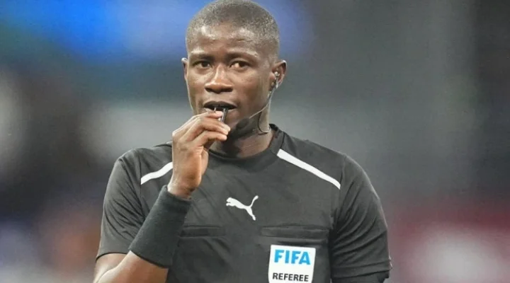 Coupe du monde 2026&nbsp;: la Fifa dévoile les 19 arbitres africains retenus, le Gabon honoré avec 3 représentants