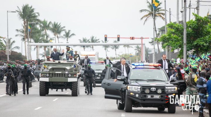 Fête nationale an 63 : Ali Bongo assiste à la grande parade militaire
