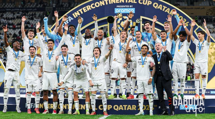 Le Real Madrid triomphe en Coupe Intercontinentale : une quatrième étoile pour les Merengues