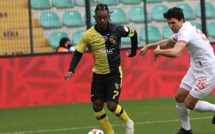 David Sambissa manque un penalty décisif et complique la tâche d’Istanbulspor en coupe de Turquie