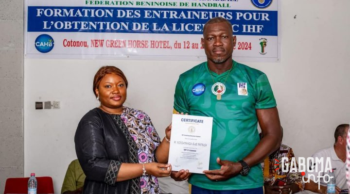 Quatre nouveaux entraîneurs gabonais de handball de licence C sur le marché