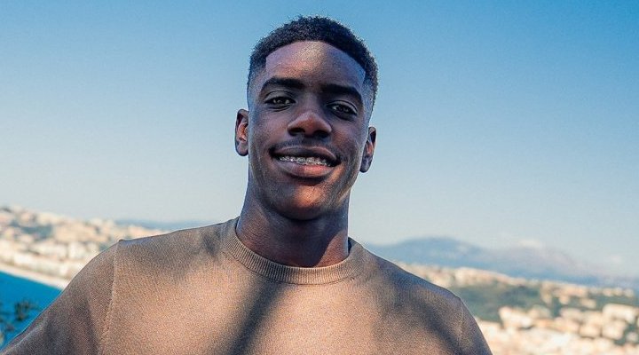 Mercato&nbsp;: Junior Mandza signe pro à l’OGC Nice, le Gabon tient une pépite à suivre