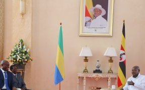 Visite de travail et d’amitié du président de la transition du Gabon à Kampala