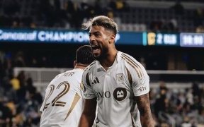 MLS&nbsp;: Denis Bouanga signe un triplé et offre la victoire à Los Angeles FC